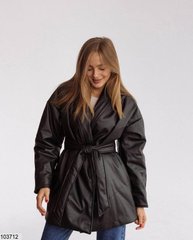 Куртка з еко шкіри без застібки в універсальному розмірі 42-46, колір чорний.